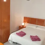 Apartamento A Orillas De La Playa De *