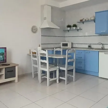 아파트 A Orillas De La Playa De 타라할레호