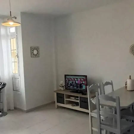 Apartmán A Orillas De La Playa De *
